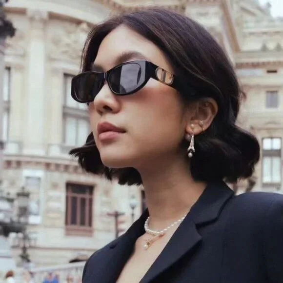 Dior 30MONTAIGNE S9U 01A0 Sunglasses Black Oval Frame, Grey Lenses - Picture 8 of 12